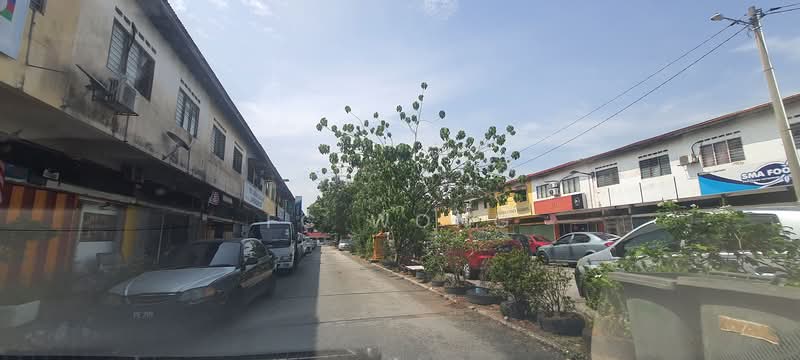 Kedai / Pejabat untuk Dijual di Desa Jaya Kepong (Kepong) - FC Wong - Exterior - PropertyGuru.com.my