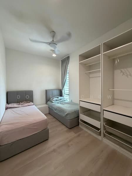 Servis Apartment untuk Disewa di SKS Habitat - Dominic Chow - Bedroom - PropertyGuru.com.my