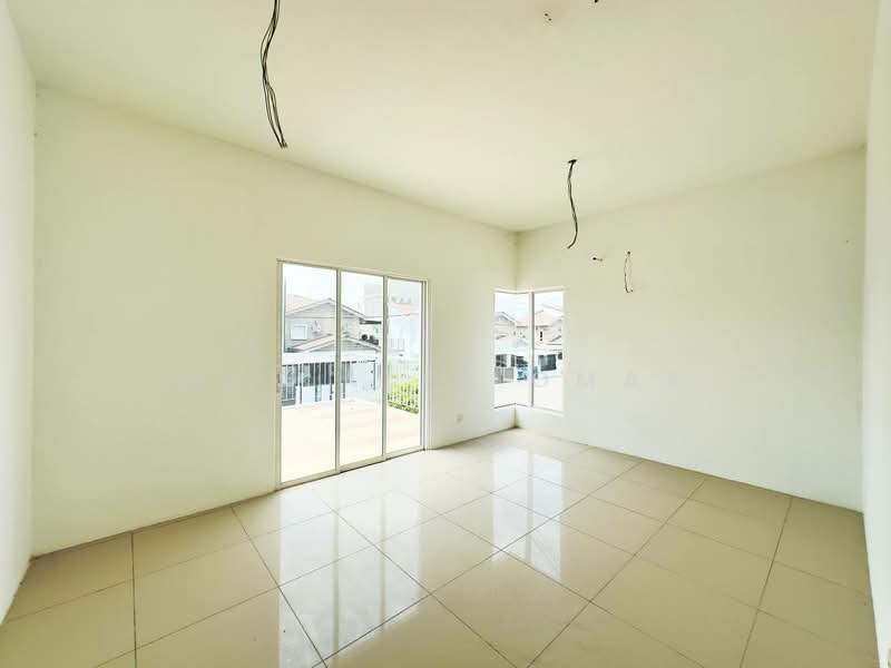 Semi-Detached House for Sale in Puchong (Selangor) - Nur Alia Omar - Interior - PropertyGuru.com.my