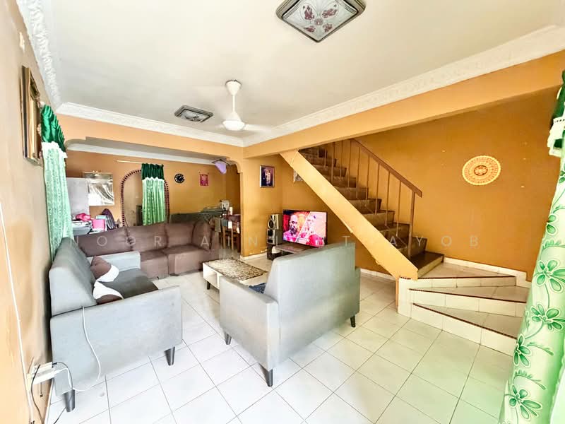 Rumah Teres 2 Tingkat untuk Dijual di Seksyen 25 (Shah Alam) - Noor Aini Bt Ayob - PropertyGuru.com.my