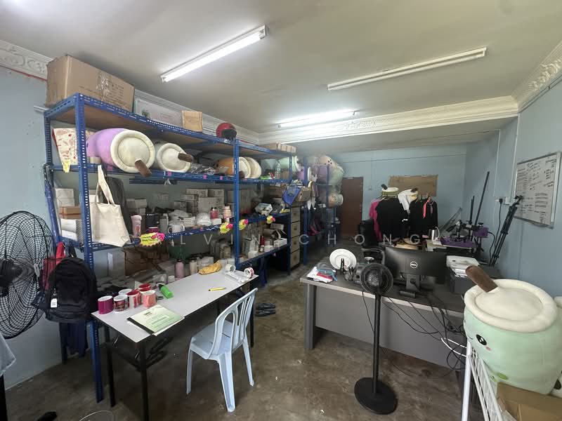 Kedai untuk Dijual di Puchong (Selangor) - Calvin Chong - Interior - PropertyGuru.com.my