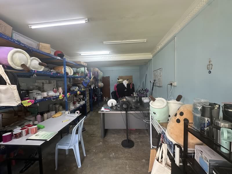 Kedai untuk Dijual di Puchong (Selangor) - Calvin Chong - PropertyGuru.com.my
