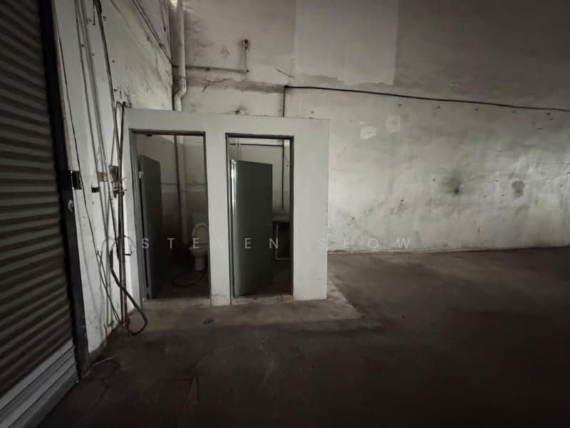 Factory for Rent in Butterworth (Penang) - Steven Seow - Bathroom - PropertyGuru.com.my