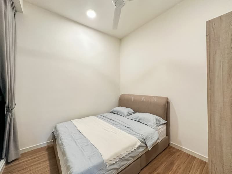 Servis Apartment untuk Disewa di Sunway Avila Residences - Lucas Tan - Bedroom - PropertyGuru.com.my