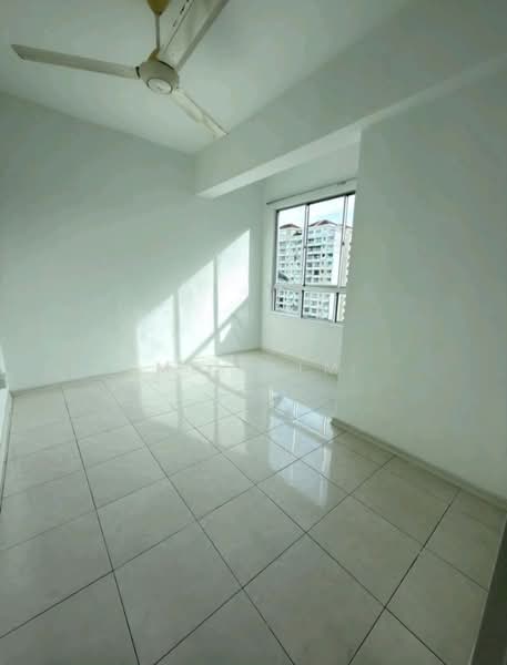 Pangsapuri untuk Dijual di Damai Vista Apartment - Ms. Lim - Interior - PropertyGuru.com.my