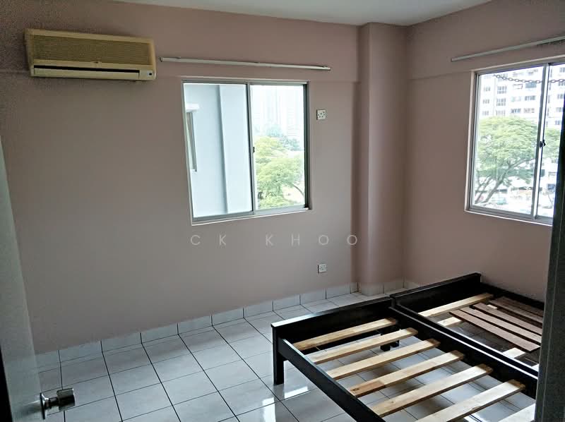 Pangsapuri untuk Dijual di Avenue Court - CK Khoo - Bedroom - PropertyGuru.com.my