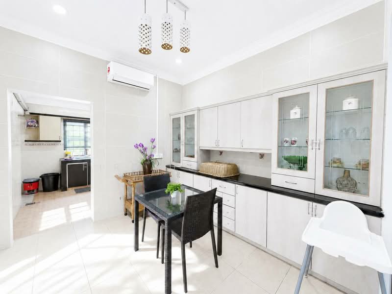 Rumah Teres 2 Tingkat untuk Dijual di Seksyen 5 (Kota Damansara) - Firdaus Husin - Kitchen - PropertyGuru.com.my
