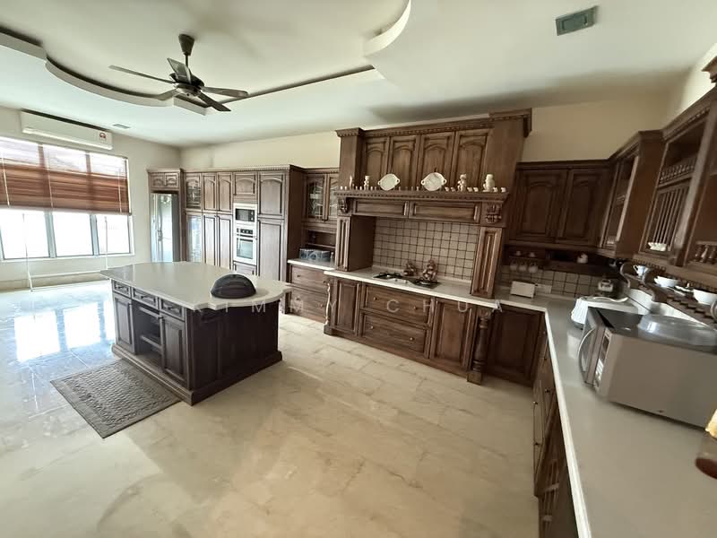 Bungalow for Sale in Bandar Putra Permai (Seri Kembangan) - Kimmy Chua - Kitchen - PropertyGuru.com.my