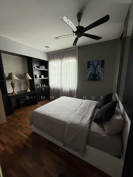 Bungalow for Sale in Bandar Putra Permai (Seri Kembangan) - Kimmy Chua - Bedroom - PropertyGuru.com.my