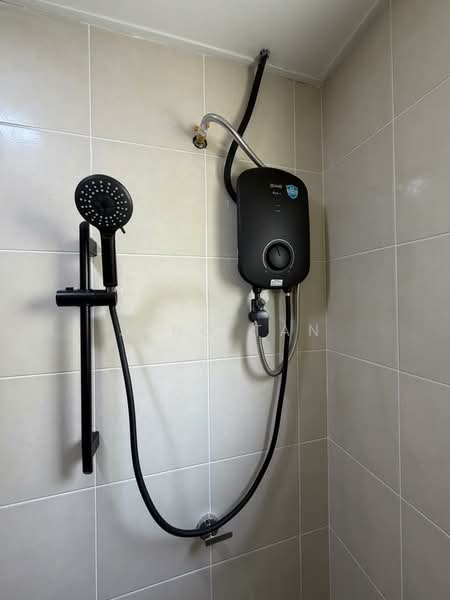 Pangsapuri untuk Disewa di SP Lodge Sri Pertiwi - Jeno Tan - Bathroom - PropertyGuru.com.my