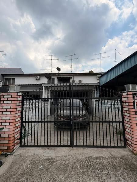 Rumah Teres 2 Tingkat untuk Dijual di Taman Muhibbah (Kulai) - Tommy Tai - Exterior - PropertyGuru.com.my