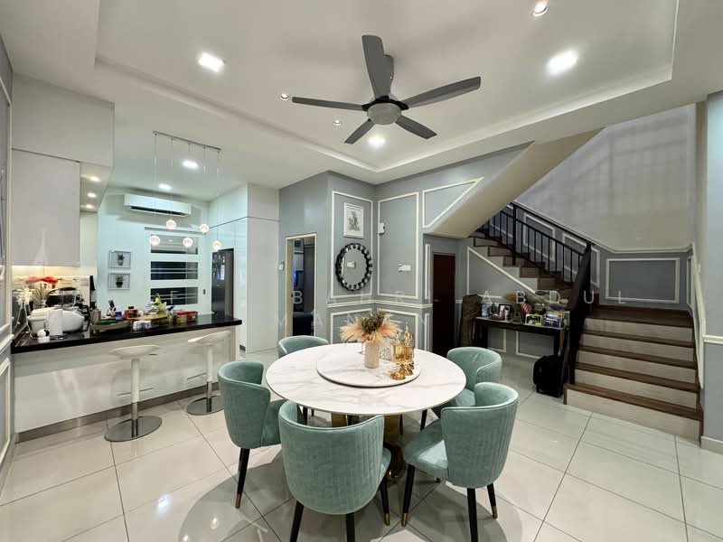 Rumah Teres 2 Tingkat untuk Dijual di Sepang (Selangor) - Saiful Bahri Abdul Manan - Dining Room - PropertyGuru.com.my
