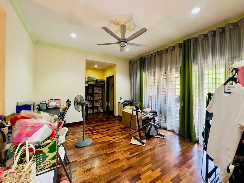 Semi-Detached House for Sale in Alam Damai (Cheras) - Shiqin Saidin - Living Room - PropertyGuru.com.my