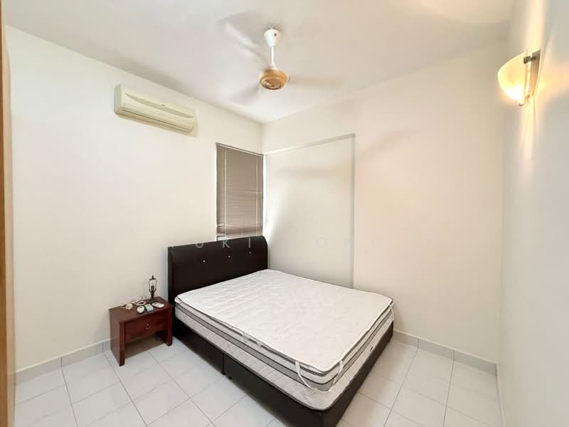 Condominium for Rent at Gurney Park Condominium - Yuki Bong - Bedroom - PropertyGuru.com.my