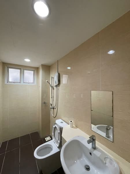 Condominium for Rent at Hijauan Saujana - Jc Lee - Bathroom - PropertyGuru.com.my
