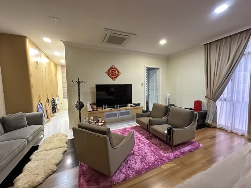 Rumah Banglo untuk Dijual di Batu 9 (Cheras) - Anna H - Living Room - PropertyGuru.com.my