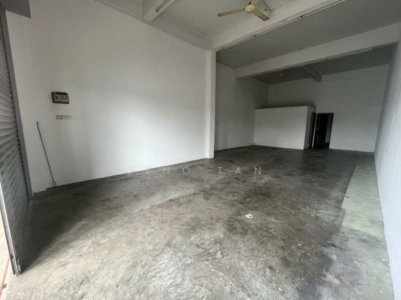 Retail Space for Rent in Kuching (Sarawak) - Jeno Tan - Interior - PropertyGuru.com.my