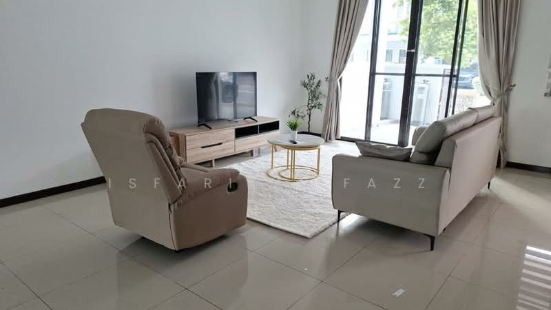 Twin Villas for Rent in Setia Eco Glades (Cyberjaya) - Isfarizal fazz - Living Room - PropertyGuru.com.my