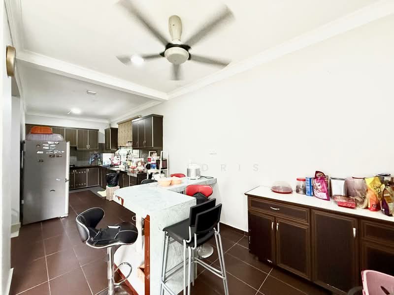 Rumah Banglo untuk Dijual di Idaman Villa (Labu) - Ali Idris - Kitchen - PropertyGuru.com.my