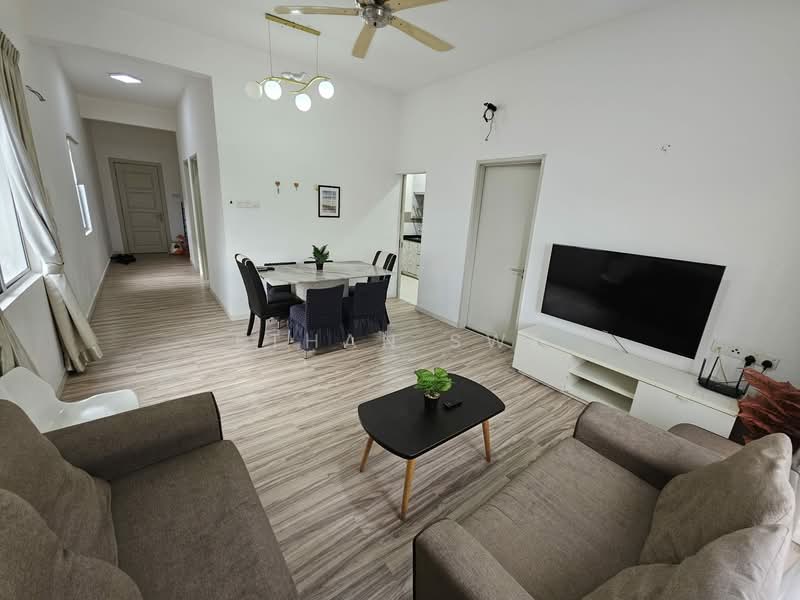 Servis Apartment untuk Dijual di I Residence - Ethan Swe - Living Room - PropertyGuru.com.my