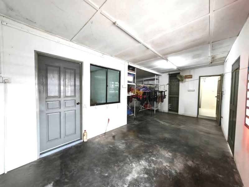 1-storey Terraced House for Sale in Taman Rinting (Masai) - Calvin Lee - Interior - PropertyGuru.com.my