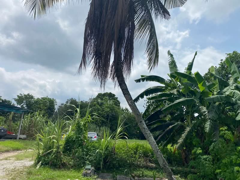 1-storey Terraced House for Sale in Gunung Rapat (Ipoh) - Qazin Khoo - Exterior - PropertyGuru.com.my