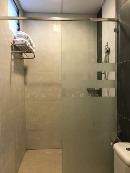 Pangsapuri untuk Dijual di Aranda Nova - Jodie Kuan - Bathroom - PropertyGuru.com.my