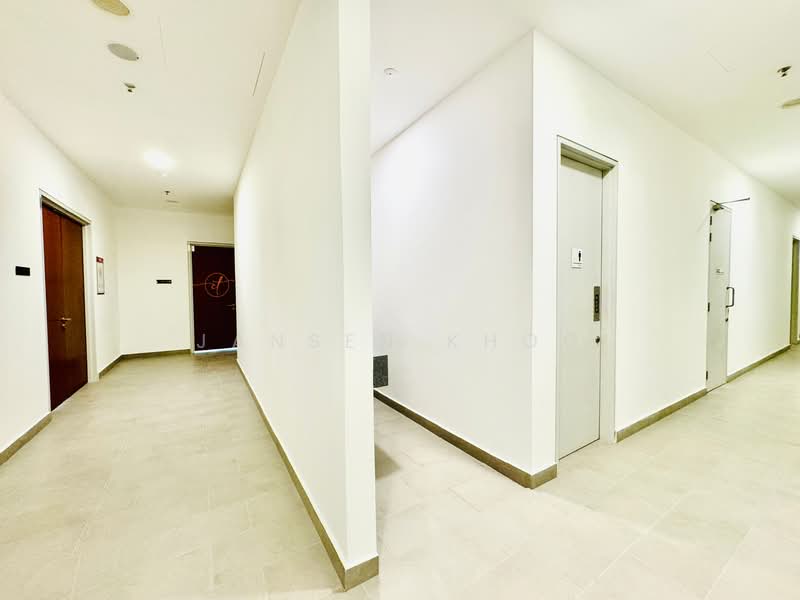 Office for Rent in Setia Alam ( Anjung Sari) (Setia Alam) - Jansen Khoo - Corridor - PropertyGuru.com.my