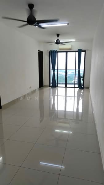 Service Residence for Rent at Symphony Tower (Menara Simfoni) - Bonie Tan - Living Room - PropertyGuru.com.my