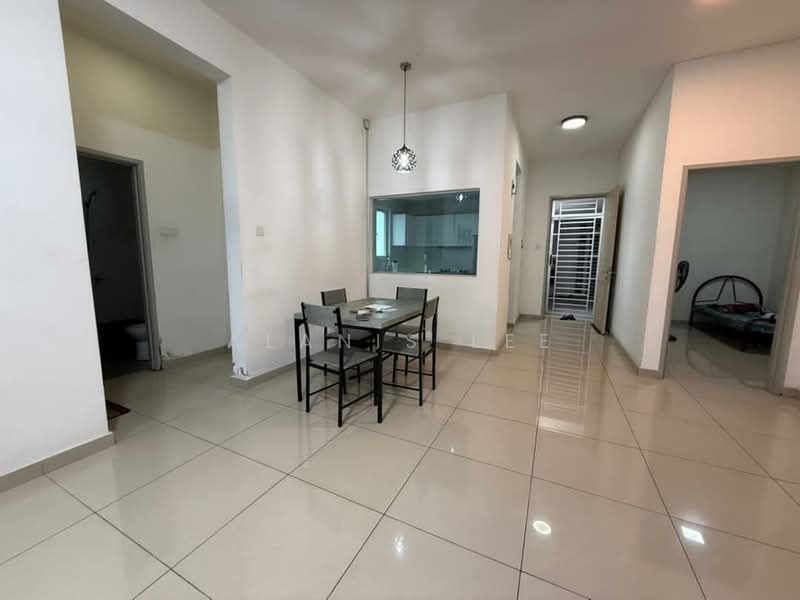 Service Residence for Rent at Seasons Amara Larkin - Alanis Lee - Dining Room - PropertyGuru.com.my
