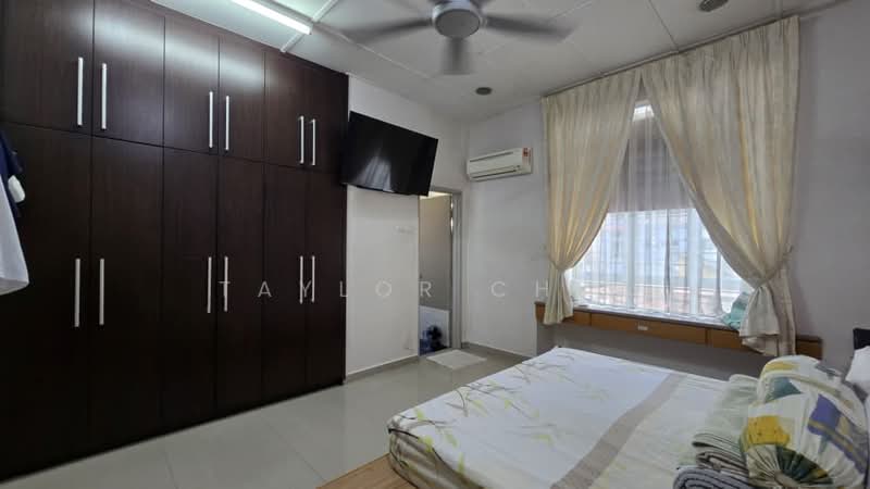2-storey Terraced House for Sale in Bandar Mahkota Cheras (Cheras) - Taylor Chia - Bedroom - PropertyGuru.com.my