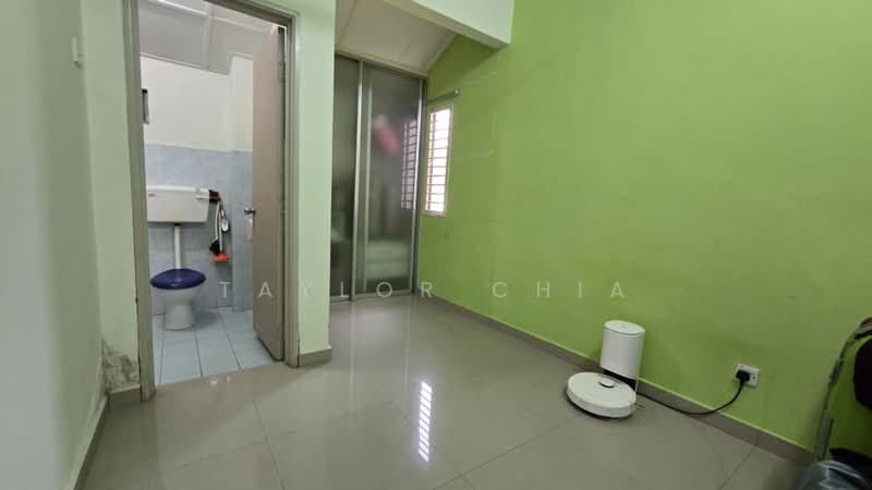 2-storey Terraced House for Sale in Bandar Mahkota Cheras (Cheras) - Taylor Chia - Bathroom - PropertyGuru.com.my