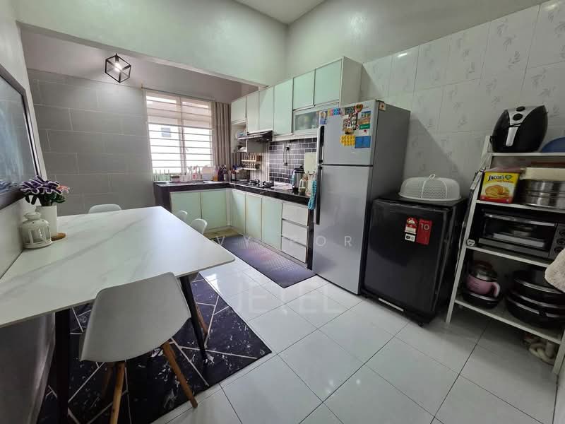 Rumah Teres 1 Tingkat untuk Dijual di Telok Panglima Garang (Selangor) - Ivy Por - Kitchen - PropertyGuru.com.my