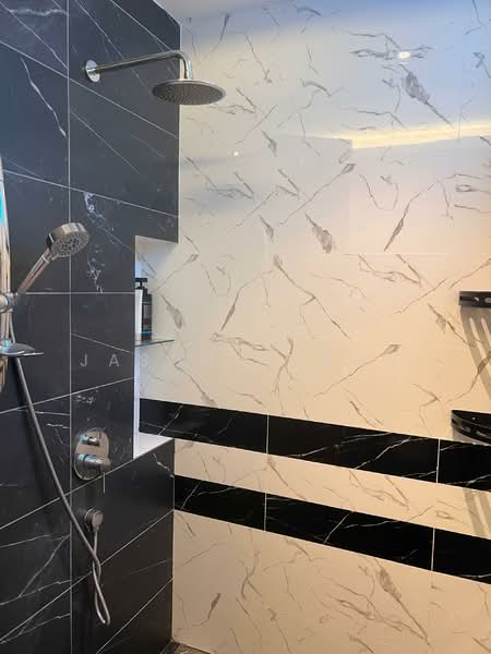 Condominium for Rent at QuayWest Residence - Jason Phoon - Bathroom - PropertyGuru.com.my