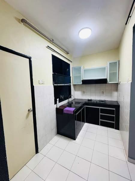 Apartment for Rent at Villa Krystal Apartment - Chuan Hong Kee - Kitchen - PropertyGuru.com.my