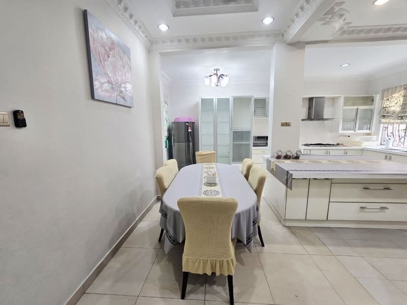 Semi-Detached House for Sale in D'Kayangan (Shah Alam) - Azizol . - Kitchen - PropertyGuru.com.my