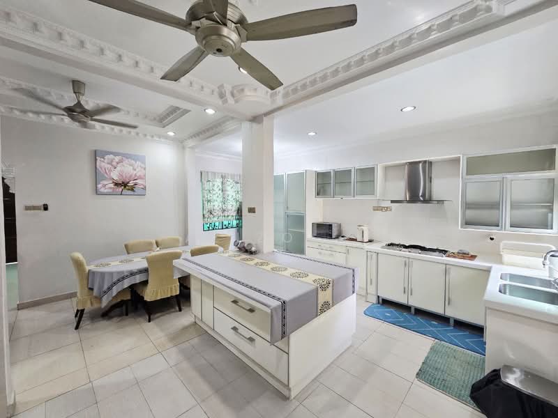 Semi-Detached House for Sale in D'Kayangan (Shah Alam) - Azizol . - Kitchen - PropertyGuru.com.my