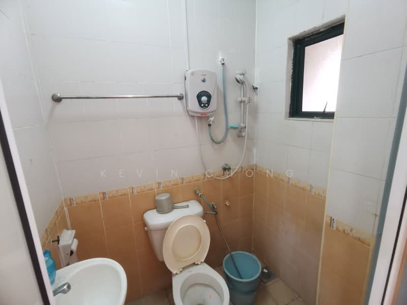 2-storey Terraced House for Sale in Taman Puchong Prima (Puchong) - Kevin Chong - Bathroom - PropertyGuru.com.my