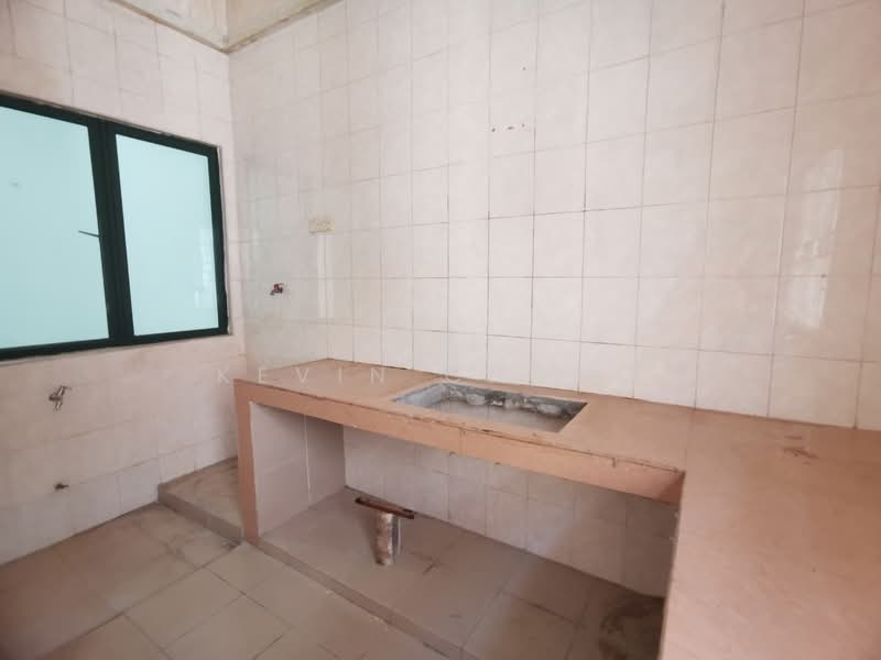 2-storey Terraced House for Sale in Taman Puchong Prima (Puchong) - Kevin Chong - Kitchen - PropertyGuru.com.my
