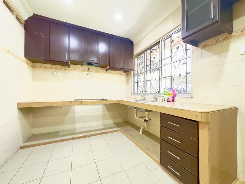 2-storey Terraced House for Sale in Usj 3 (Subang Jaya) - Shiqin Saidin - Kitchen - PropertyGuru.com.my
