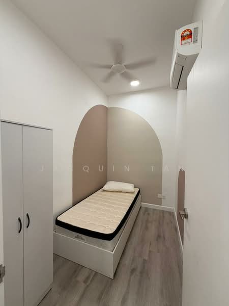 Servis Apartment untuk Disewa di Cubic Botanical - Jacquin Tan - Bedroom - PropertyGuru.com.my