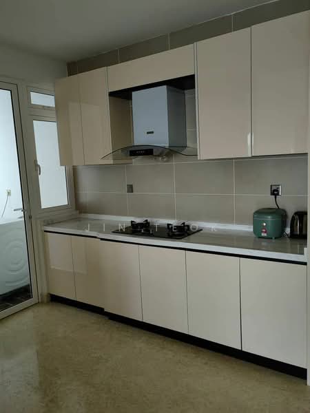 Service Residence for Rent at TriTower Residence @ Johor Bahru Sentral - Jin Teok - Kitchen - PropertyGuru.com.my