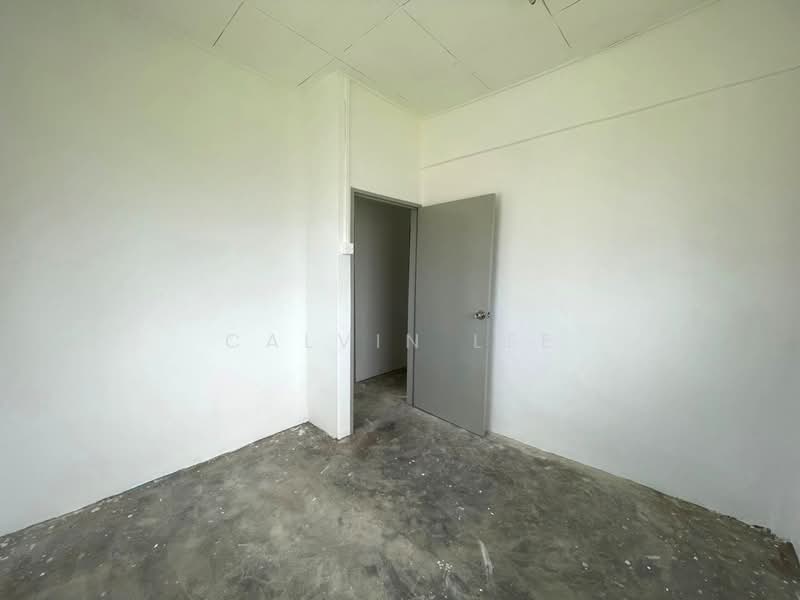 Rumah Flat untuk Dijual di Taman Mutiara Rini - Calvin Lee - Interior - PropertyGuru.com.my