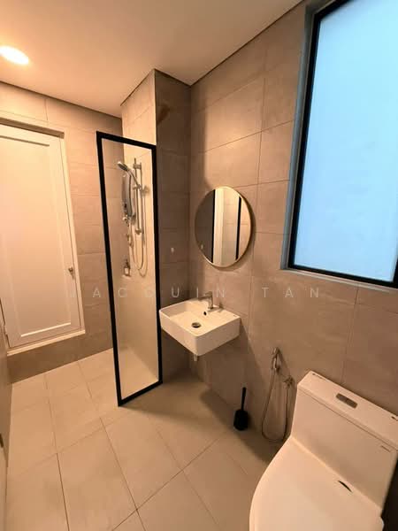 Servis Apartment untuk Disewa di Cubic Botanical - Jacquin Tan - Bathroom - PropertyGuru.com.my