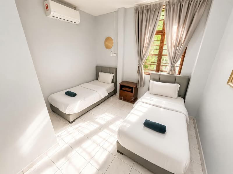 Rumah Teres 2 Tingkat untuk Dijual di Seksyen 5 (Kota Damansara) - Ali Idris - Bedroom - PropertyGuru.com.my