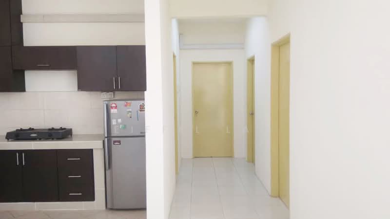 Kondominium untuk Disewa di Unipark Condominium - Eiffel Lai - Kitchen - PropertyGuru.com.my
