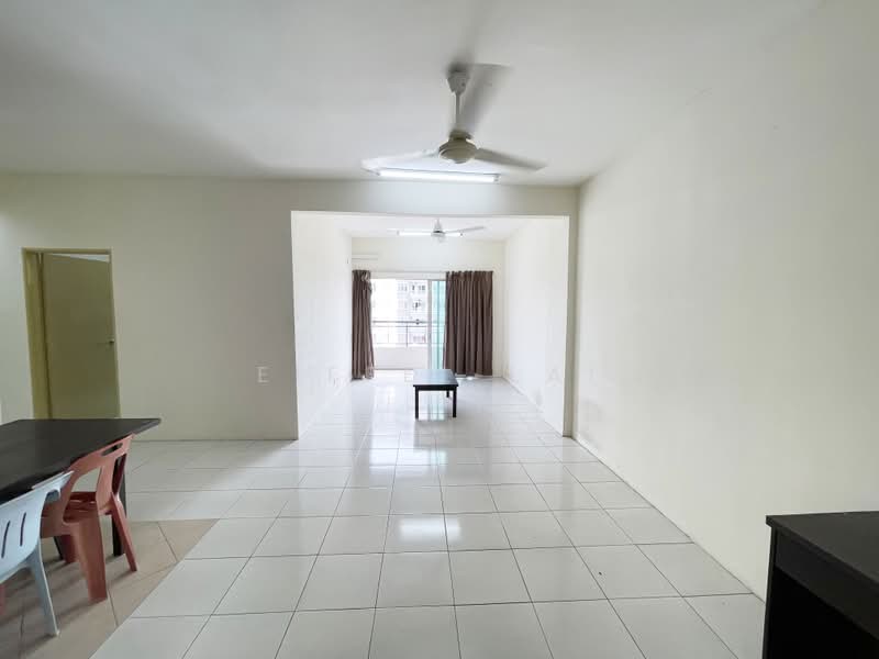 Condominium for Rent at Unipark Condominium - Eiffel Lai - Living Room - PropertyGuru.com.my