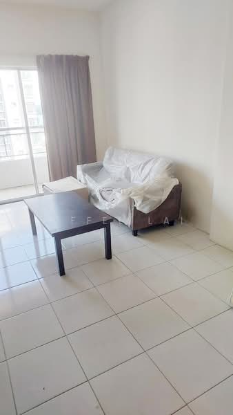Condominium for Rent at Unipark Condominium - Eiffel Lai - Living Room - PropertyGuru.com.my