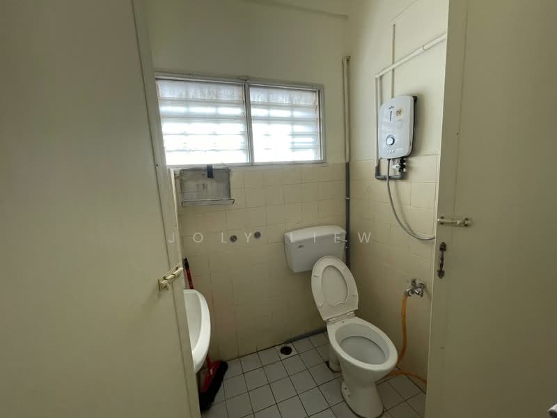Rumah Teres 2 Tingkat untuk Dijual di Taman Taynton View (Cheras) - Joly Liew - PropertyGuru.com.my