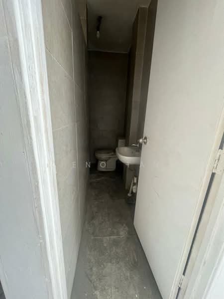 Shop / Office for Rent in Tabuan Jaya (Kuching) - Jeno Tan - Bathroom - PropertyGuru.com.my